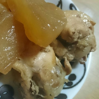 大根と手羽元の煮物